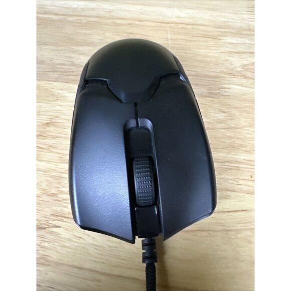 RAZER VIPER WIRED Optical Gaming Mouse RC30-030501 20,000DPI USED (TESTED) Black - Picture 4 of 8
